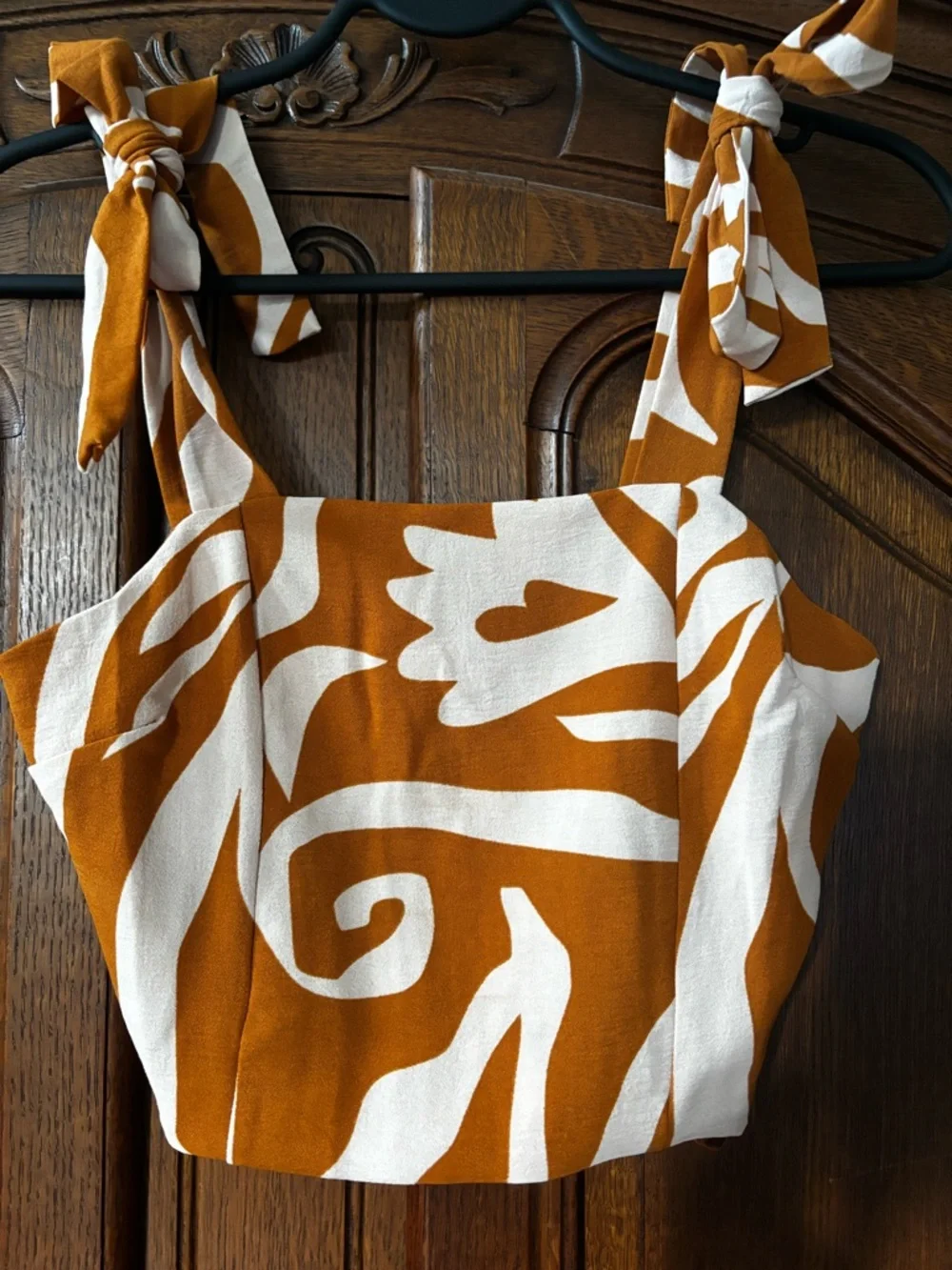 Two piece set - Picture 3 of 10